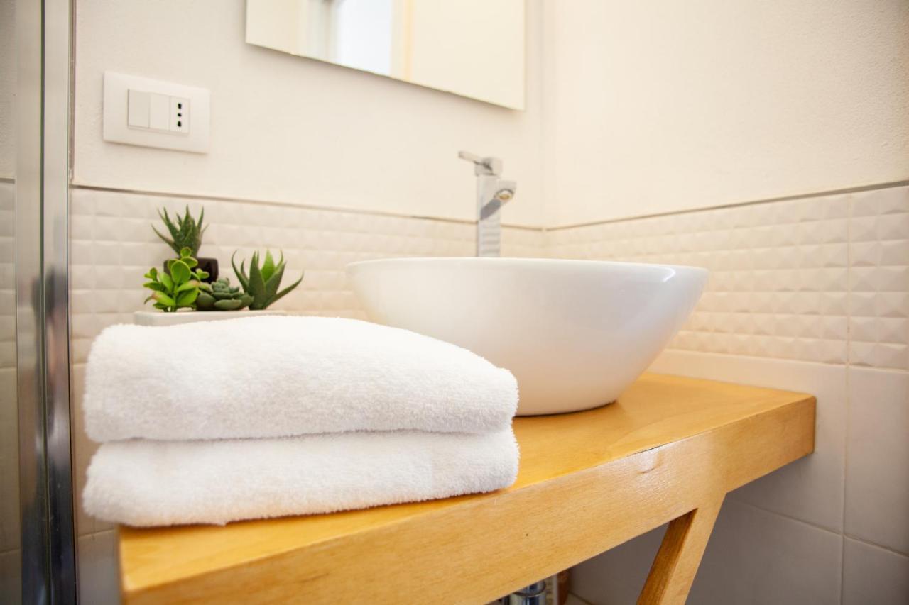 Cristoforo Porta Ticinese Aparthotel 4Pax Wifi Milano Eksteriør bilde